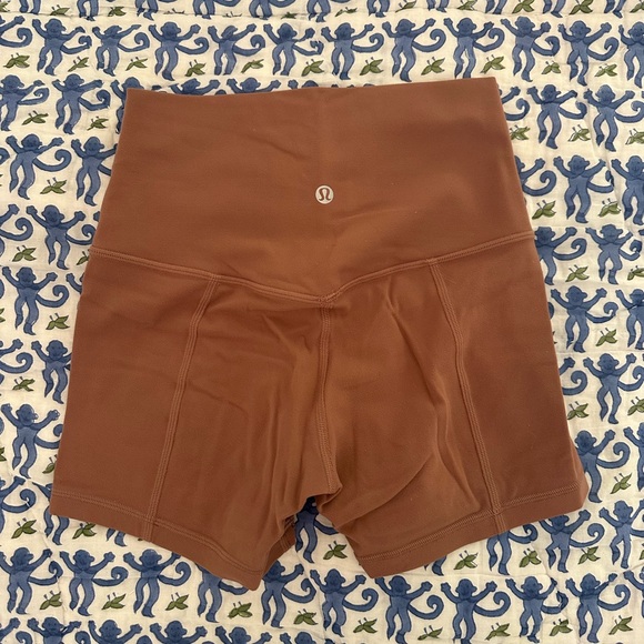 Lululemon Dusty Rose/Light Brown Align High-Rise Short 4” - Picture 2 of 4